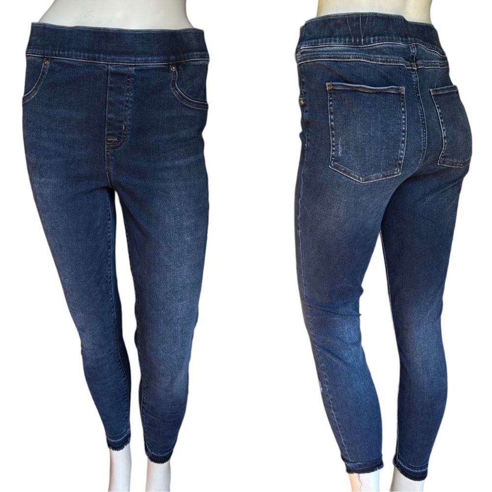 Spanx Dark Wash Stretchy Pull On Distressed Jeans Raw Hem - Size Large